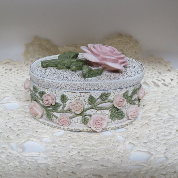 Dezine Handpainted ROSES Trinket Box Vintage (K643) - Picture 2 of 9